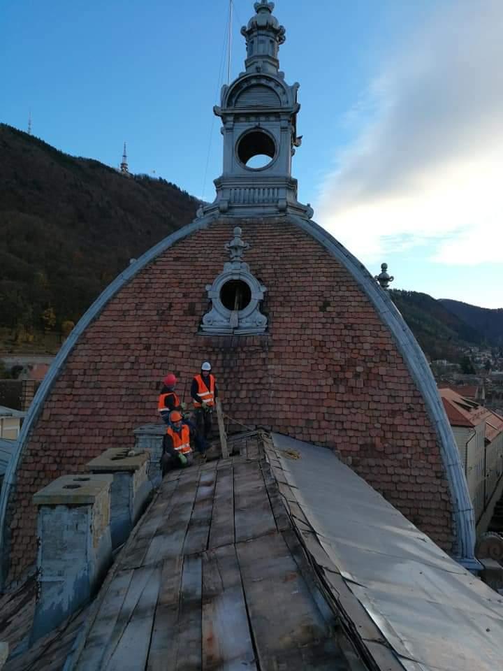 Reparatie acoperis Prefectura Brașov